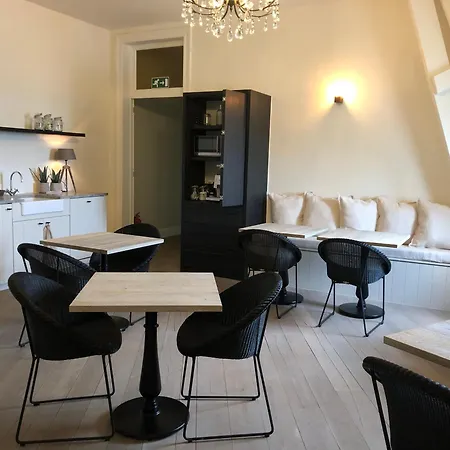 Chateau Lapin 4 Nocleg ze śniadaniem *